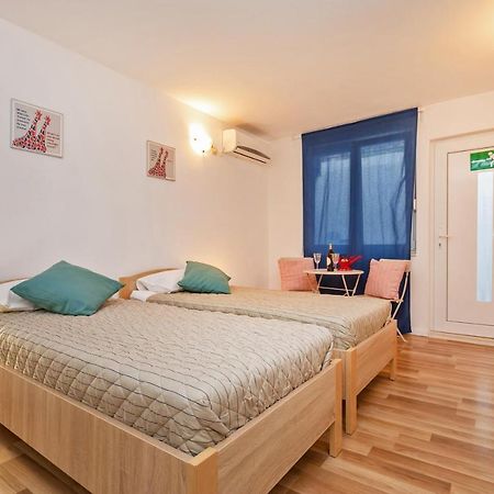 Bis Studio Apartment 3 杜布罗夫尼克 外观 照片